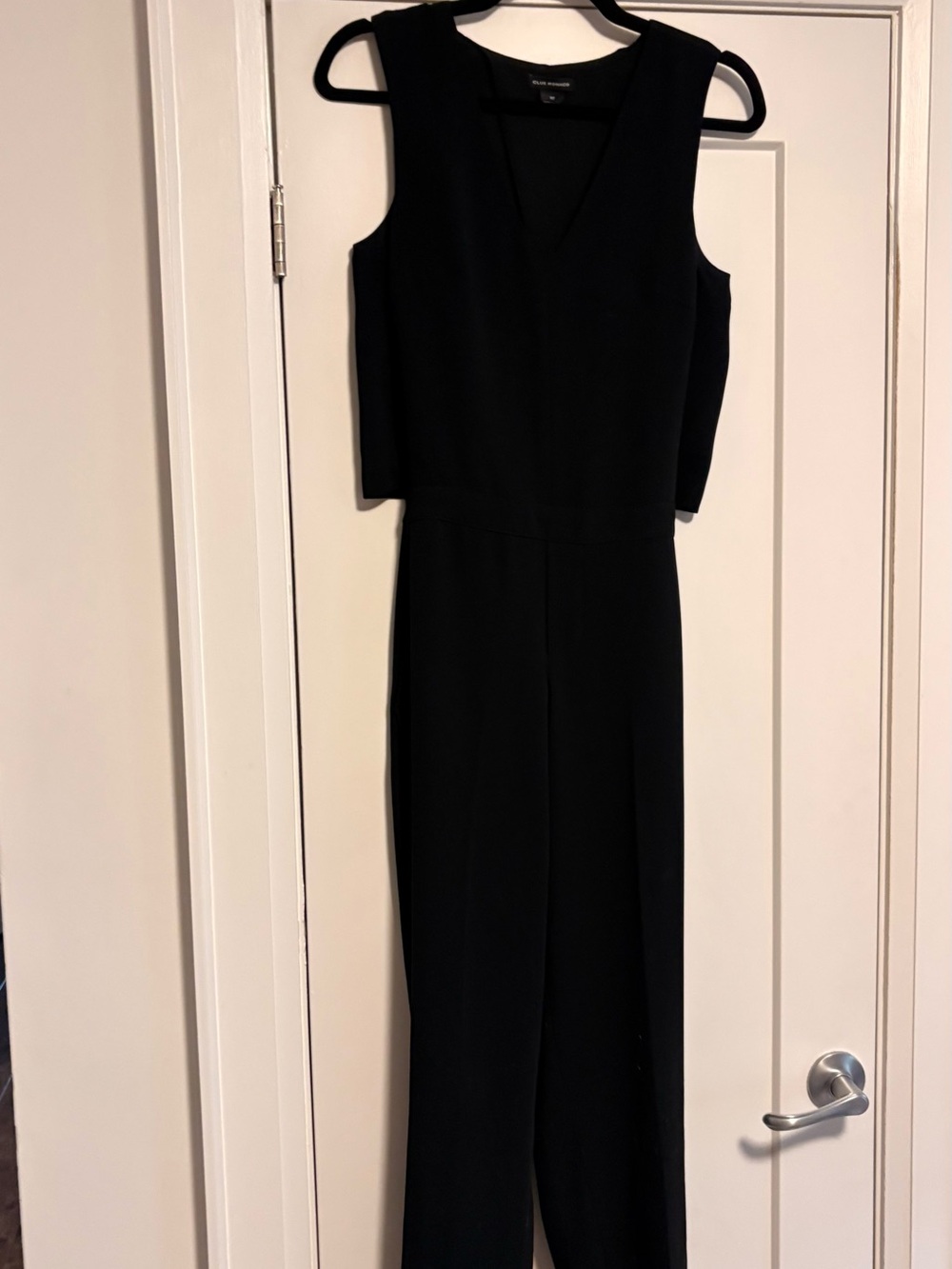 Club Monaco Black V-Neck Sleeveless Jumpsuit - Size 00